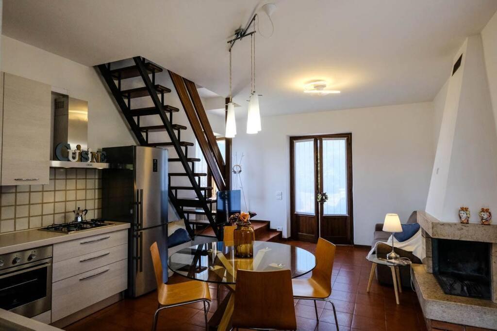 Вилла Casa Delle Ochette Костермано Экстерьер фото